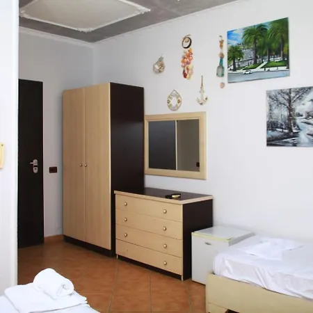 Edurres Beachfront Studio 2 Appartamento *