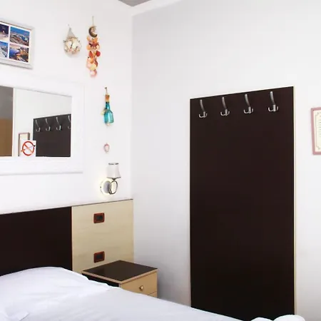 Appartamento Edurres Beachfront Studio 2