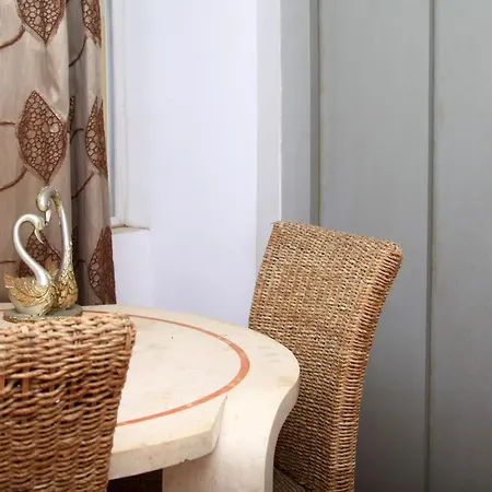 Edurres Beachfront Studio 2 *